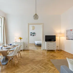 Grand Viennese Vienna