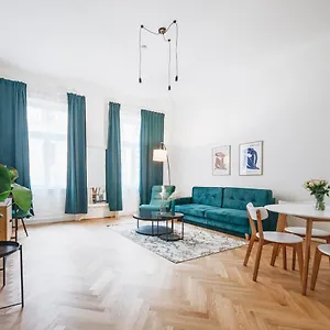 Appartement Brand Cozy